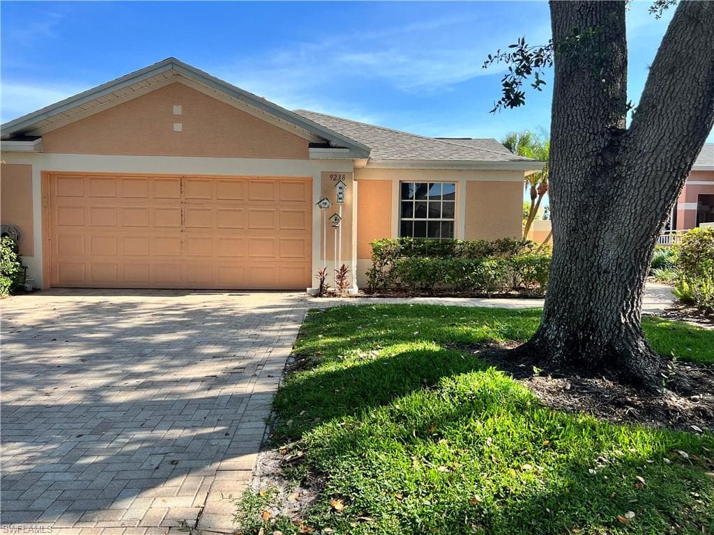 9238 Coral Isle WAY FORT MYERS, FL 33919