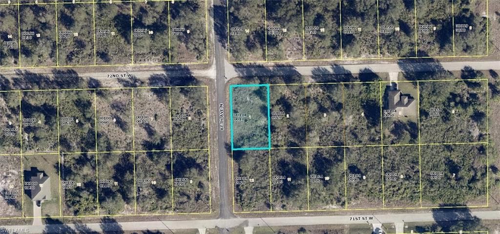 2511 72nd ST W LEHIGH ACRES, FL 33971