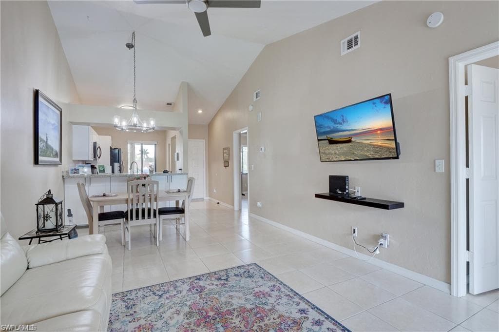 5825 Rattlesnake Hammock Rd 203 NAPLES, FL 34113
