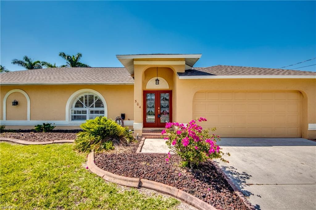 504 SW 15th ST CAPE CORAL, FL 33991