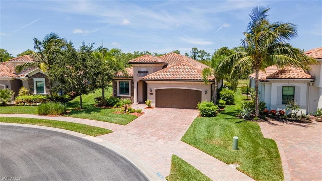 9409 Rialto DR NAPLES, FL 34113