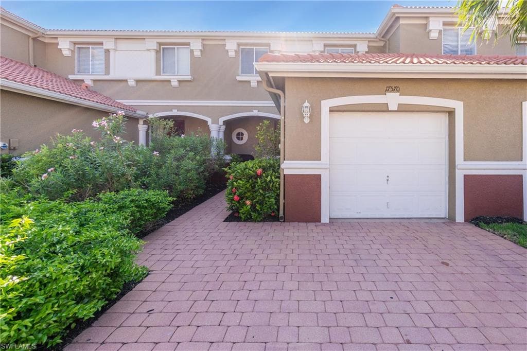 17570 Brickstone LOOP FORT MYERS, FL 33967