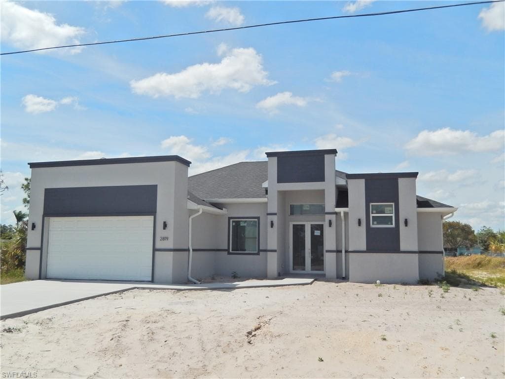 2819 Nancy DR LEHIGH ACRES, FL 33971