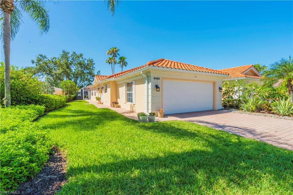 5452 Guadeloupe WAY NAPLES, FL 34119