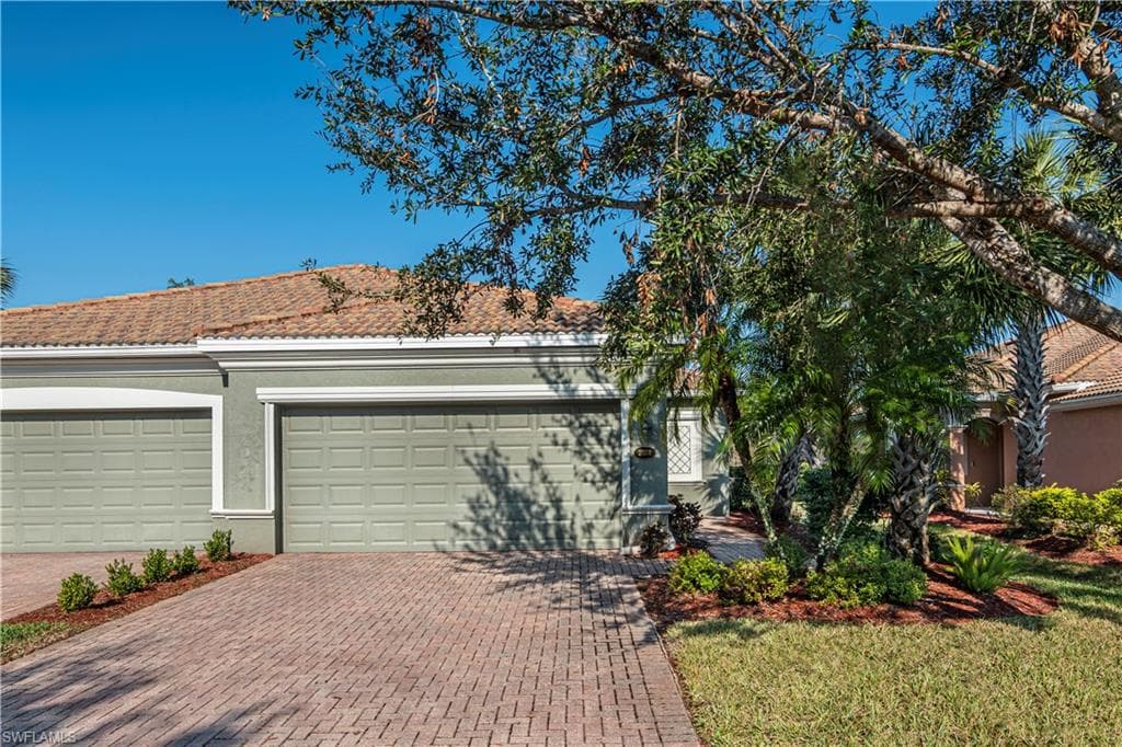 21379 Bella Terra BLVD ESTERO, FL 33928