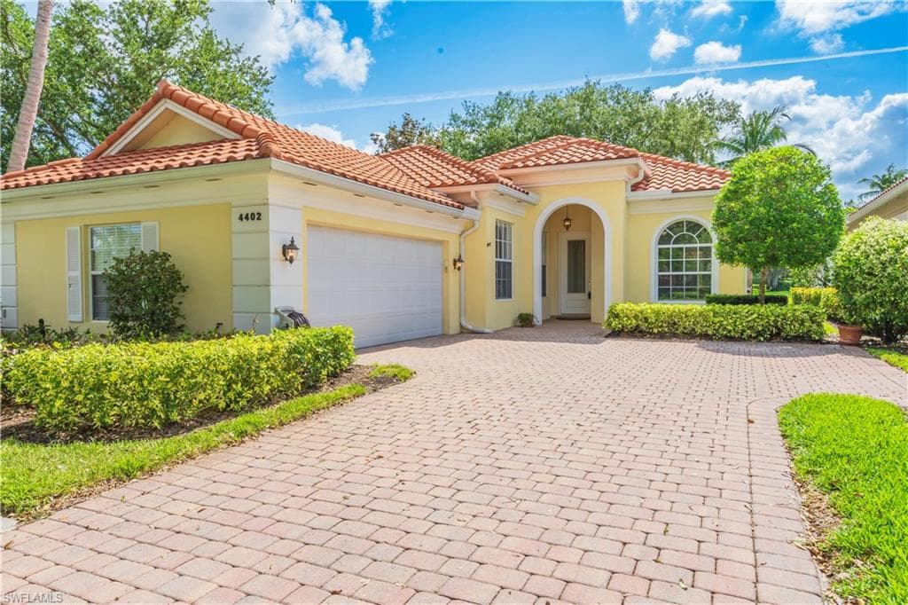 4402 Prescott LN NAPLES, FL 34119