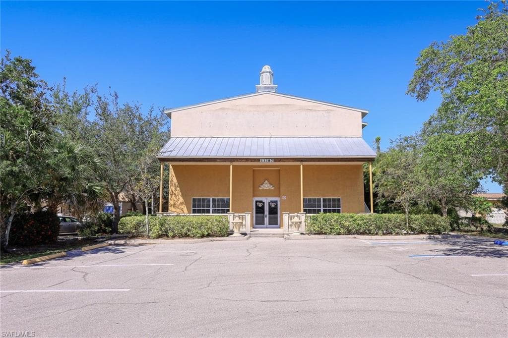 11387 Tamiami TRL E NAPLES, FL 34113