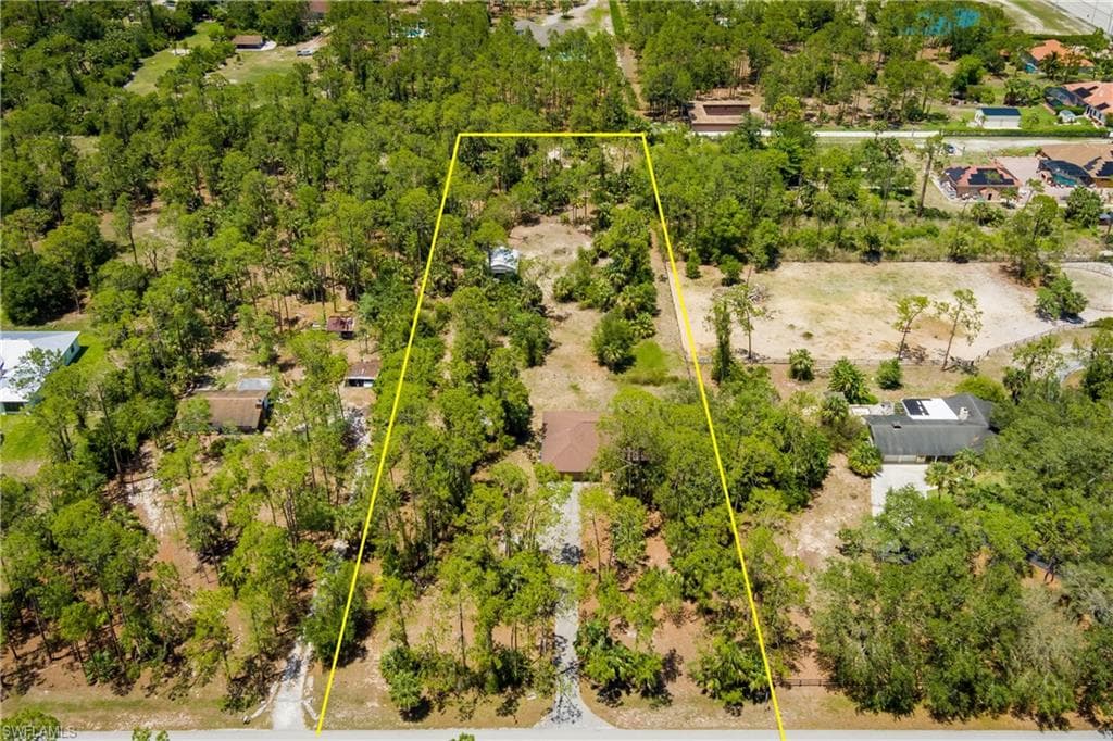 4121 5th AVE NW NAPLES, FL 34119