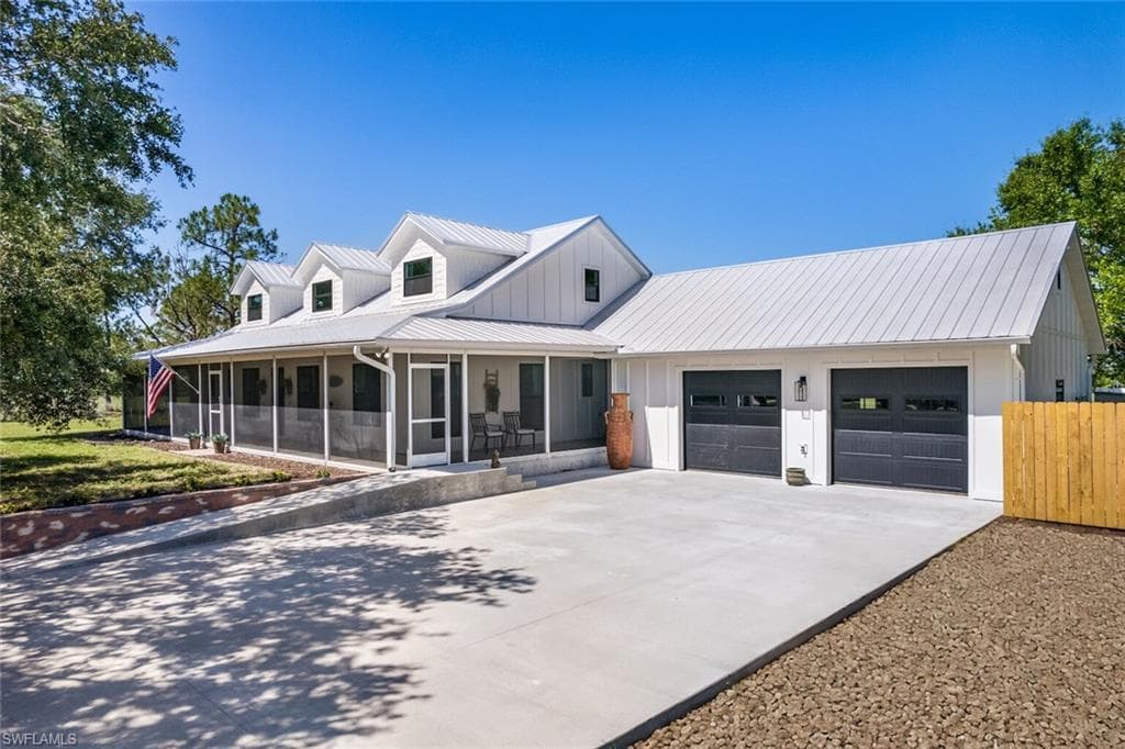 18731 Fichters Creek LN ALVA, FL 33920