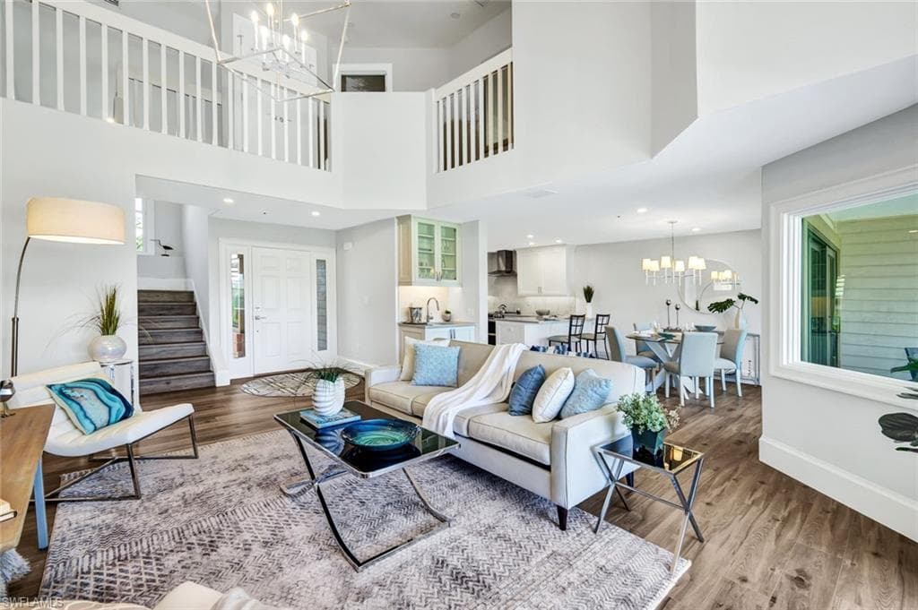 563 Park Shore DR G-2 NAPLES, FL 34103