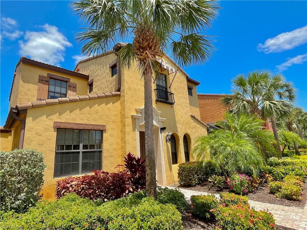 11870 Liana ST 8803 FORT MYERS, FL 33912