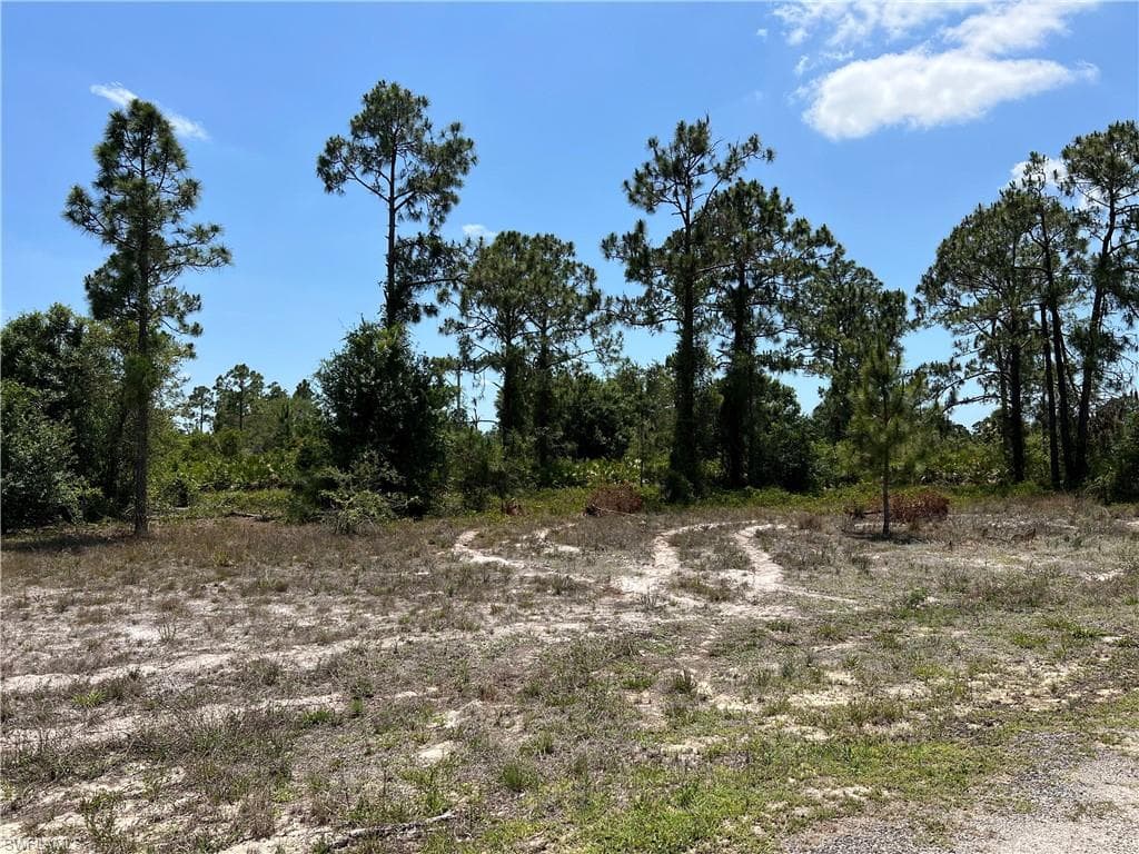 7897 5th PL LABELLE, FL 33935