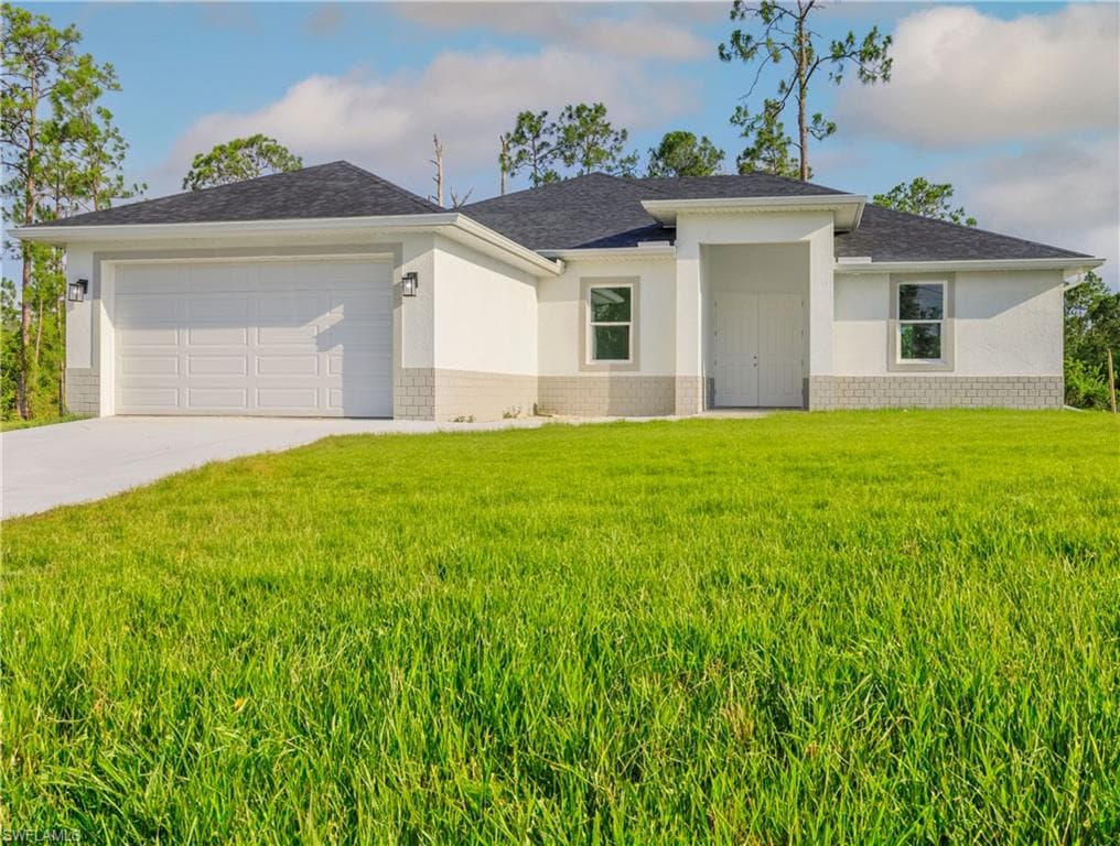 100 E 10th ST LEHIGH ACRES, FL 33972