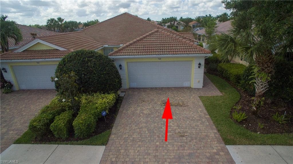 7936 Umberto CT NAPLES, FL 34114