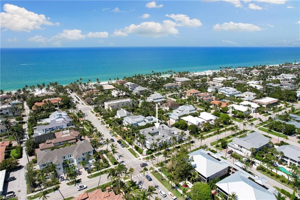 175 5th AVE S 3 NAPLES, FL 34102