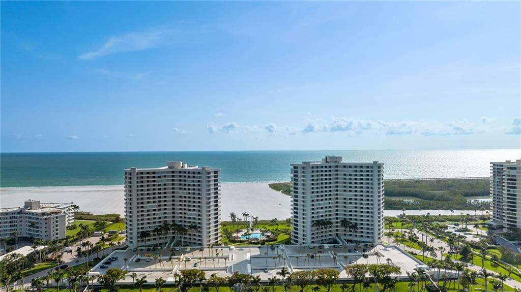 320 Seaview CT 1208 MARCO ISLAND, FL 34145