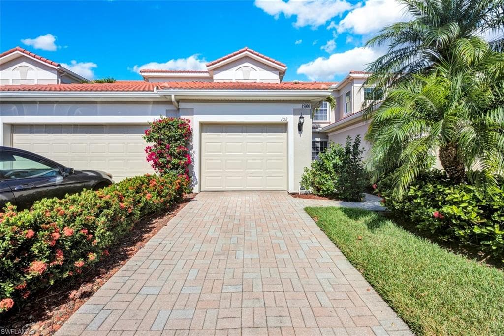 15100 Milagrosa DR 102 FORT MYERS, FL 33908