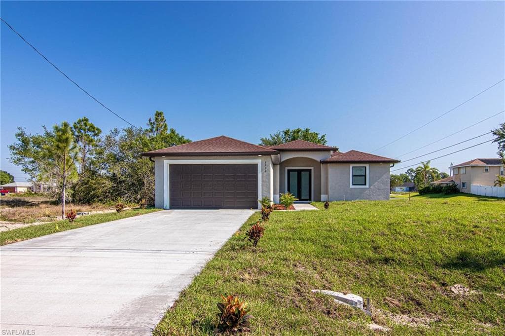 3900 11th ST SW LEHIGH ACRES, FL 33976