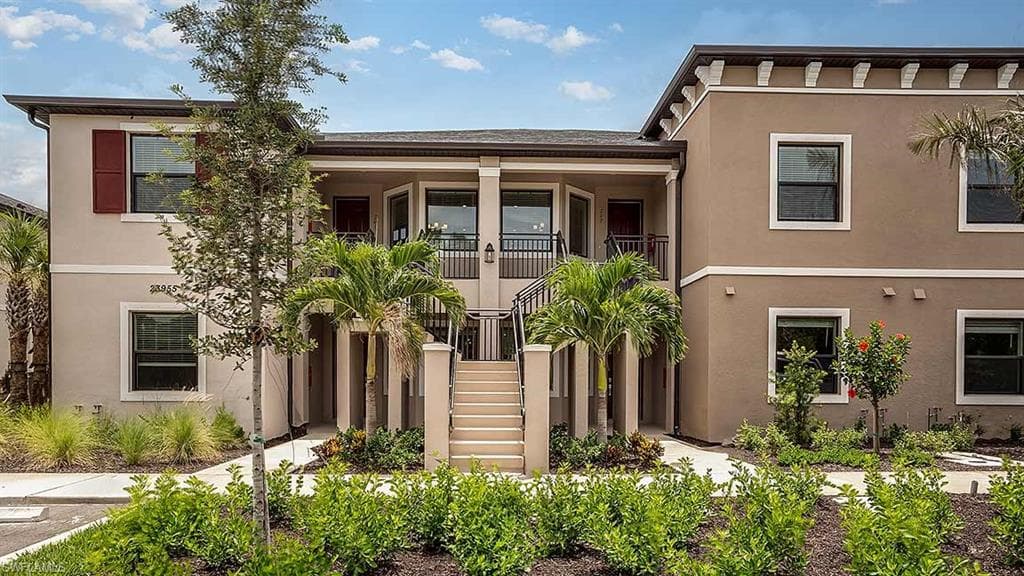23955 Collina WAY 3 202 PORT CHARLOTTE, FL 33980