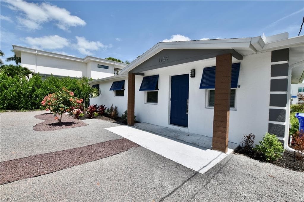 1259 Rordon AVE NAPLES, FL 34103