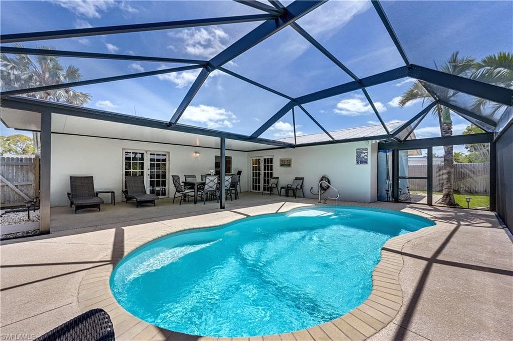 1309 Westlake BLVD NAPLES, FL 34103