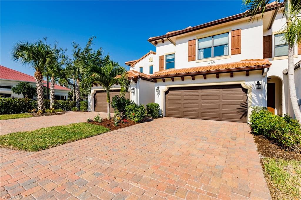 9481 Sardinia WAY 102 FORT MYERS, FL 33908