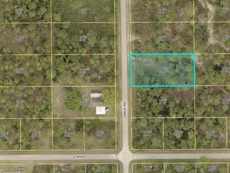 904 Leroy AVE LEHIGH ACRES, FL 33972