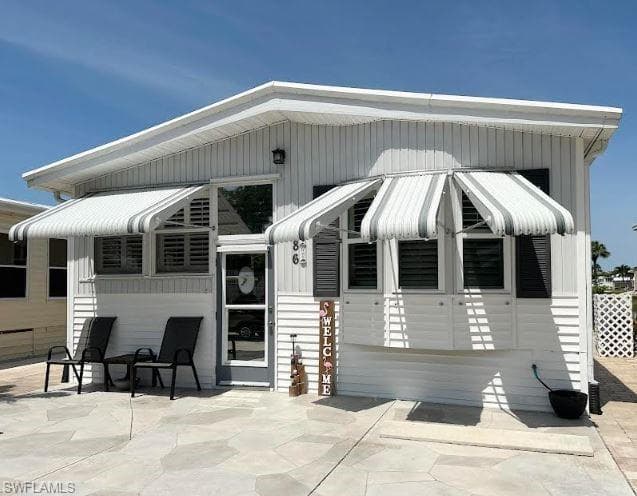 286 Bass LN NAPLES, FL 34145