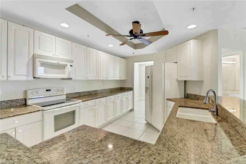2745 1st ST 2405 FORT MYERS, FL 33916