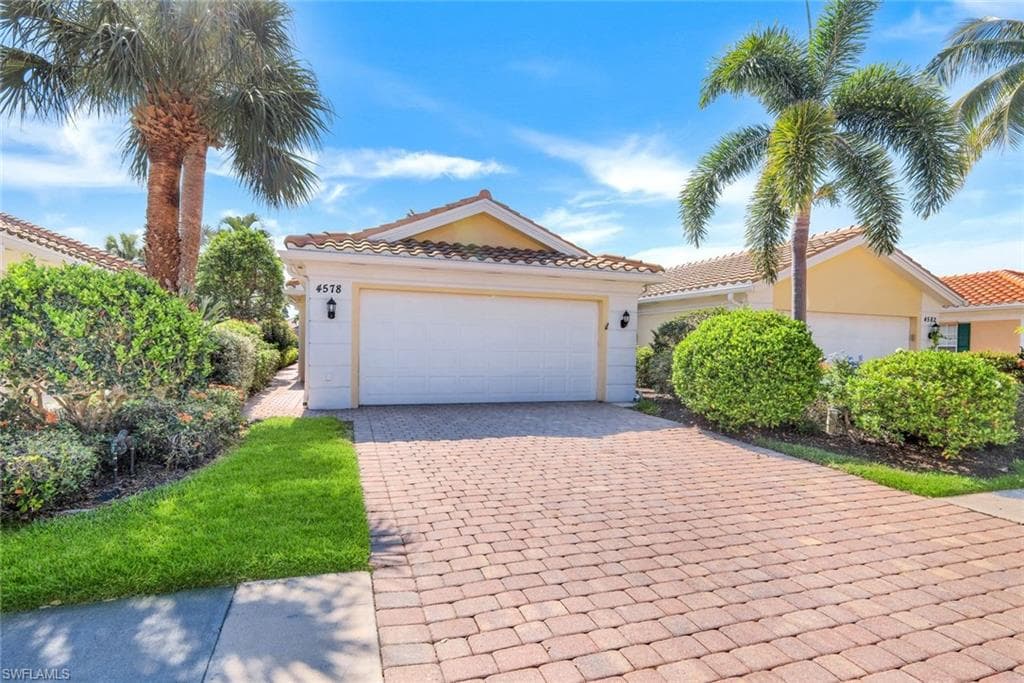 4578 Ossabaw WAY NAPLES, FL 34119