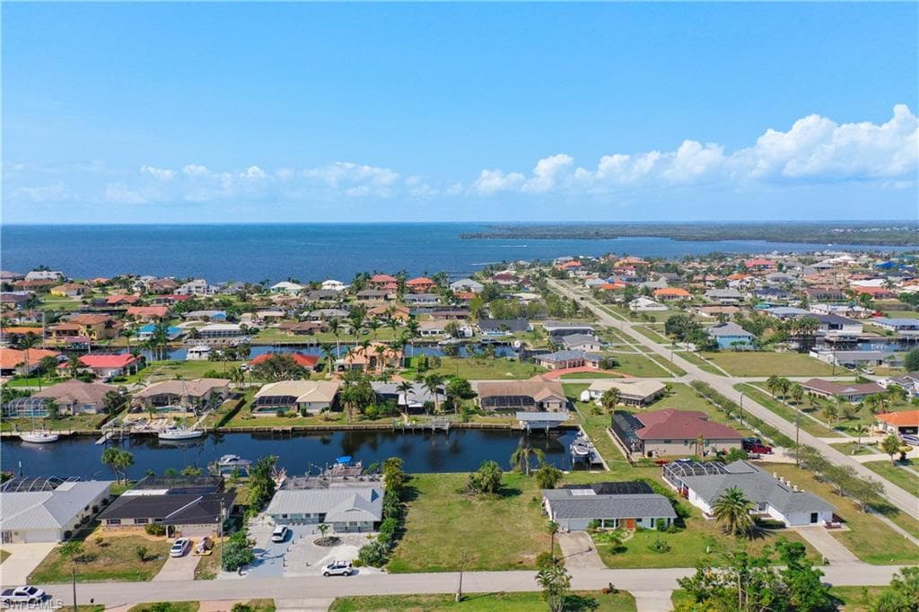 105 Peckham ST SE PORT CHARLOTTE, FL 33952