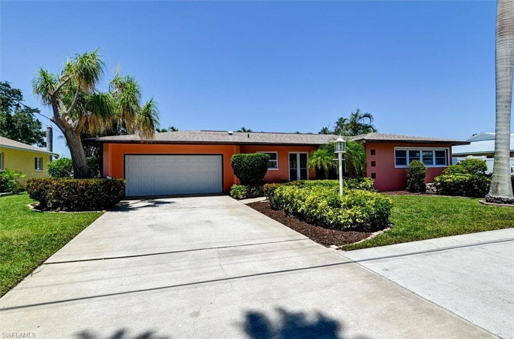 1829 Cornwallis PKWY CAPE CORAL, FL 33904