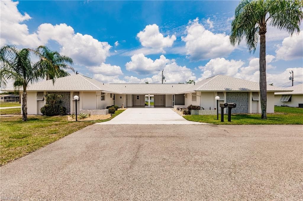 345 Richland RD LEHIGH ACRES, FL 33936