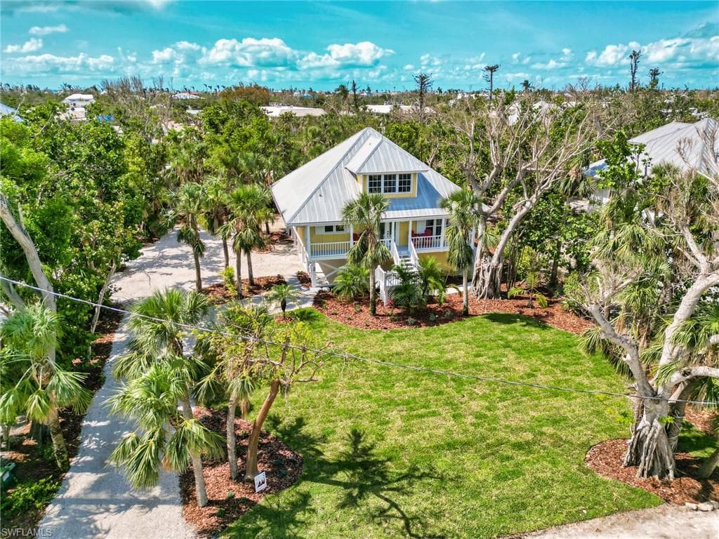 567 N Yachtsman DR SANIBEL, FL 33957