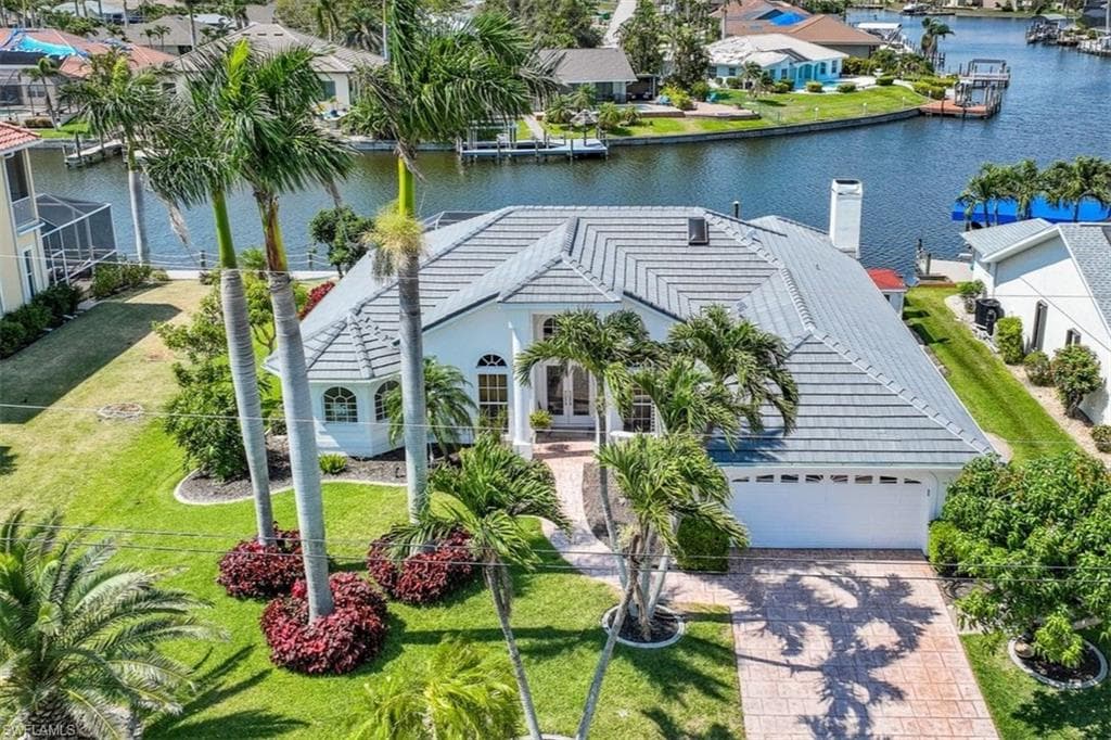 2237 SW 50th ST CAPE CORAL, FL 33914
