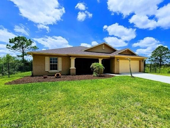 2711 56th ST W LEHIGH ACRES, FL 33971