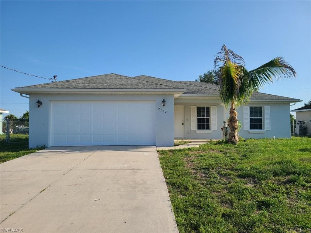 2702 58th ST W LEHIGH ACRES, FL 33971