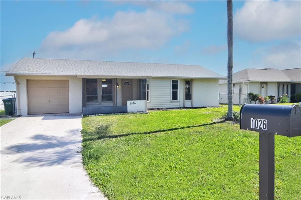 1026 SE 36th TER CAPE CORAL, FL 33904