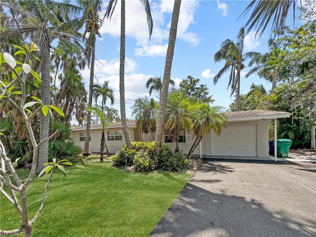 1432 Collins RD FORT MYERS, FL 33919