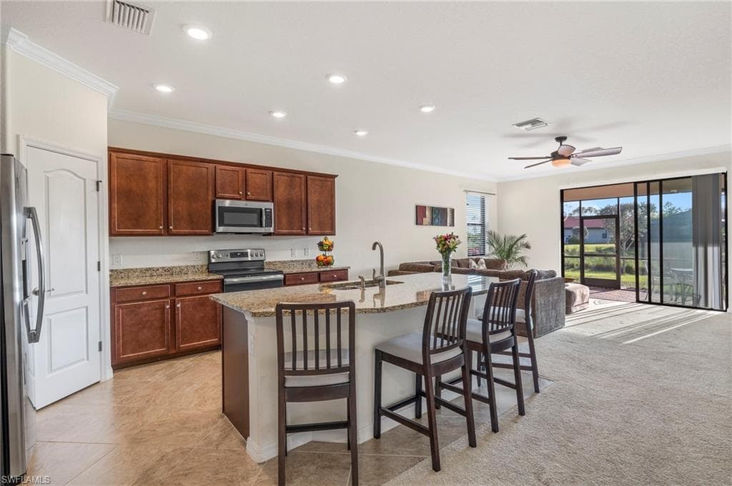 1571 Parnell CT NAPLES, FL 34113