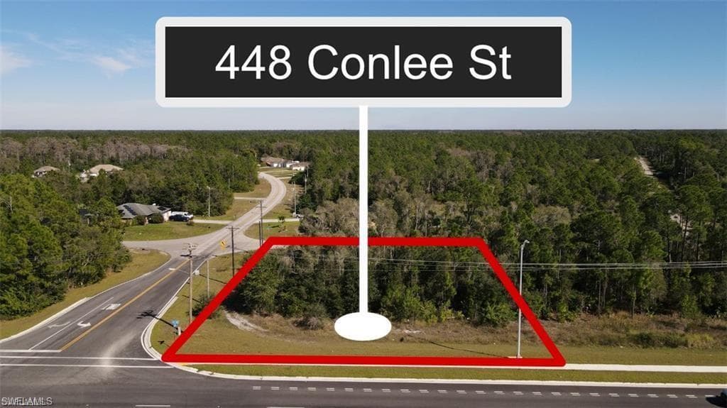 448 Conlee ST LEHIGH ACRES, FL 33974