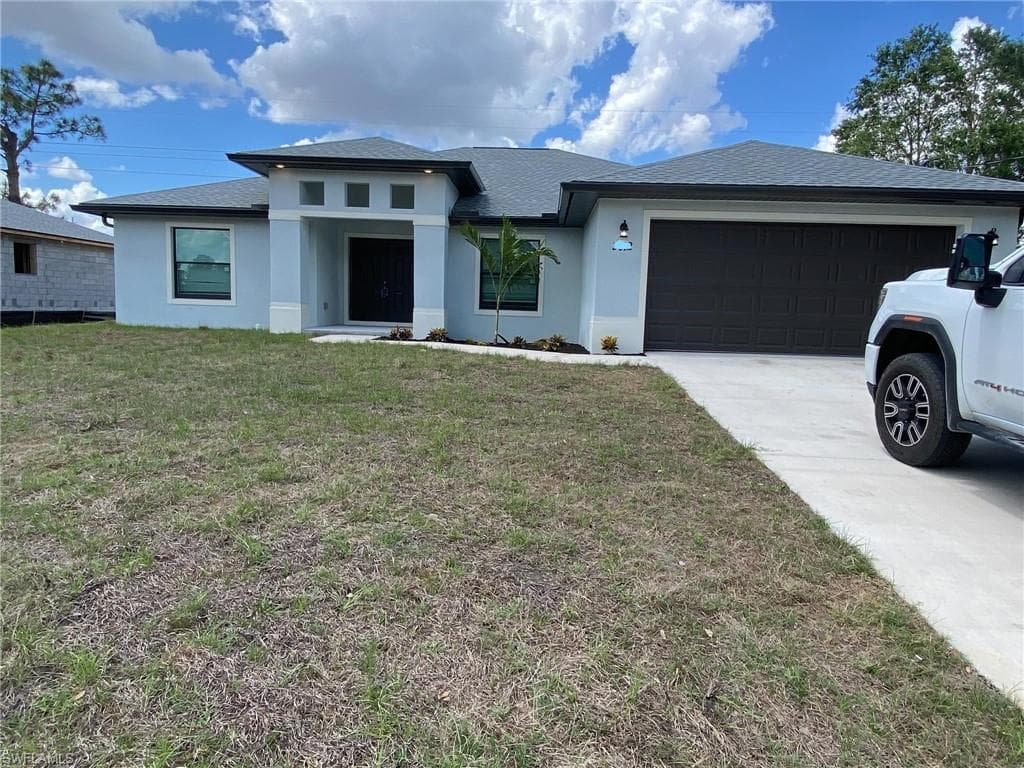 1119 Edison AVE LEHIGH ACRES, FL 33972