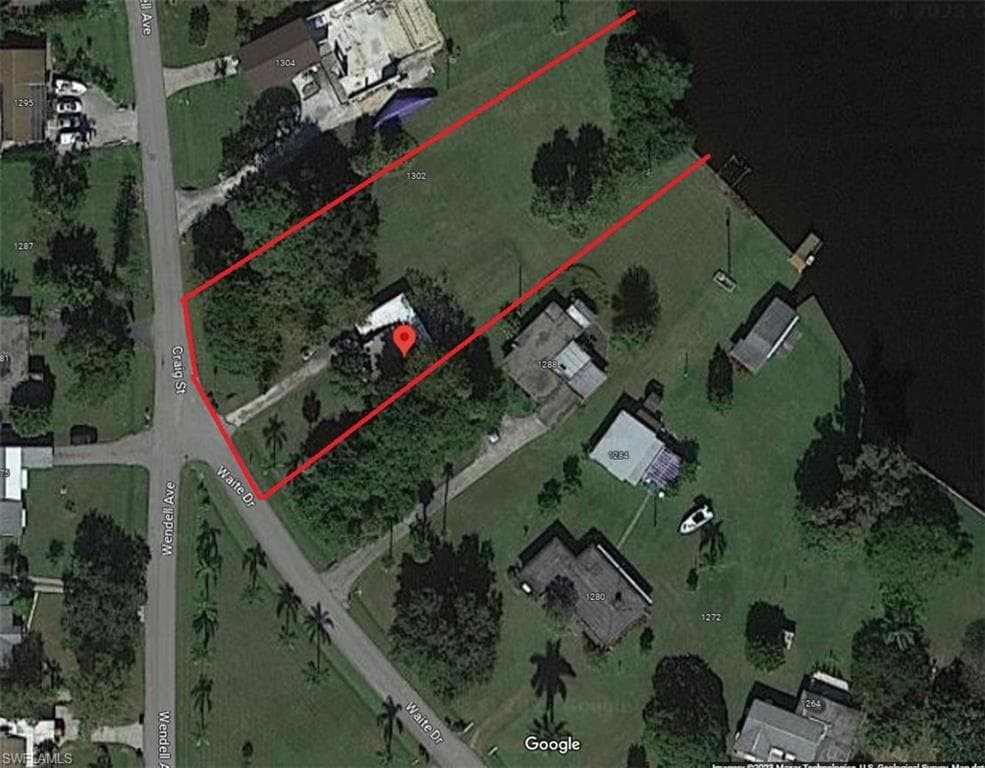 1300 Waite DR NORTH FORT MYERS, FL 33903