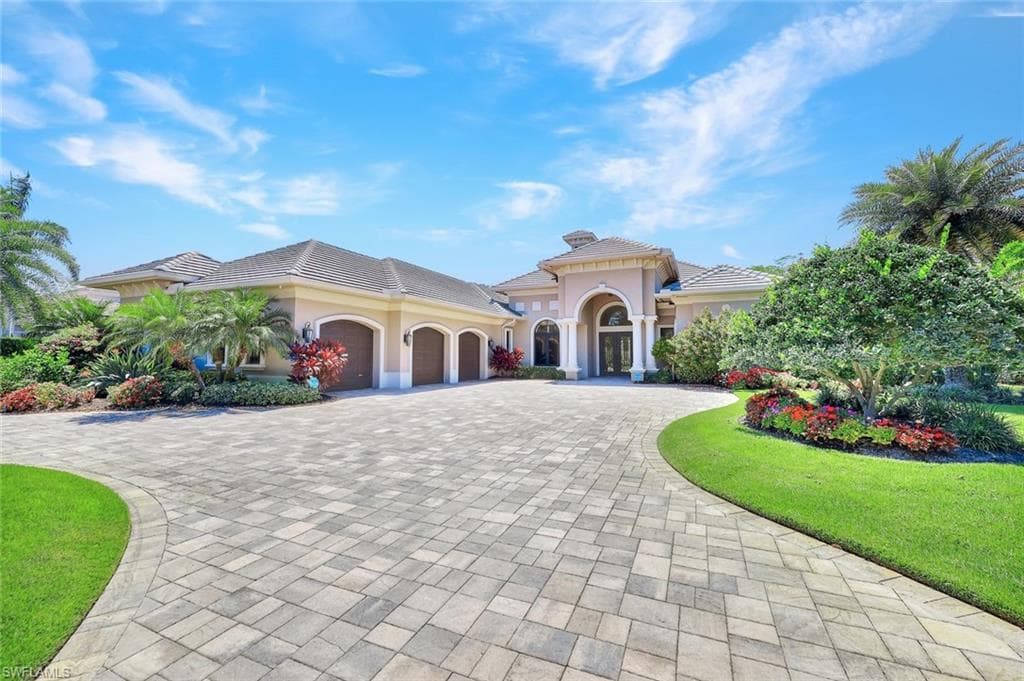 4175 CORTLAND WAY NAPLES, FL 34119