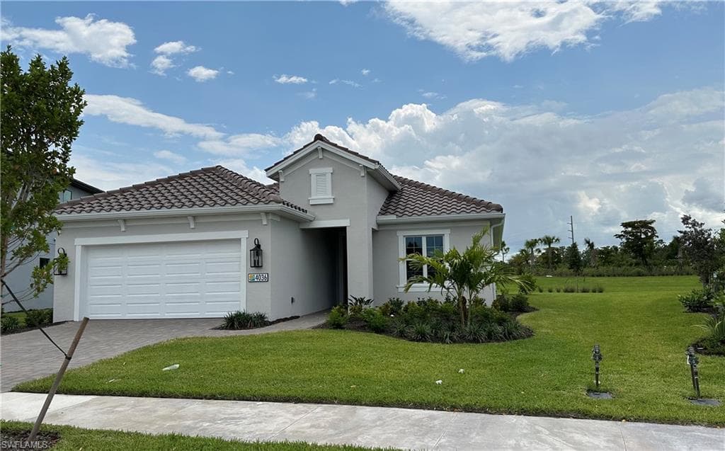 4036 Pegasus WAY NAPLES, FL 34120