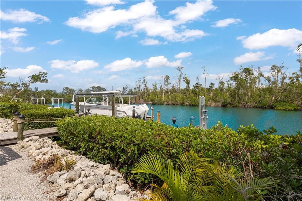 14861 Caleb DR FORT MYERS, FL 33908