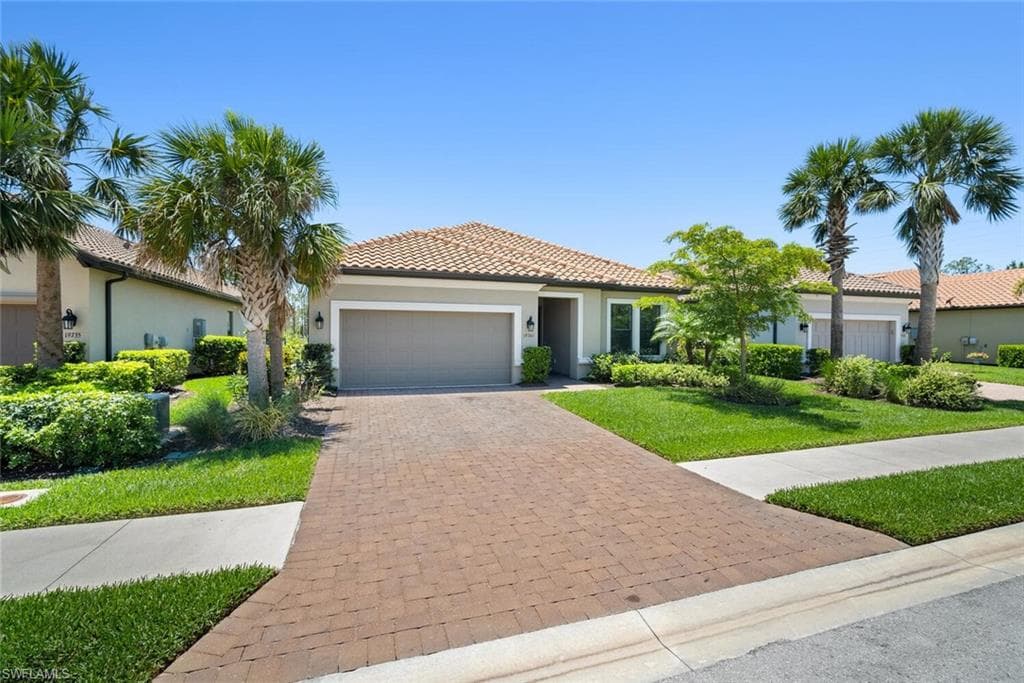 19741 Estero Pointe LN FORT MYERS, FL 33908