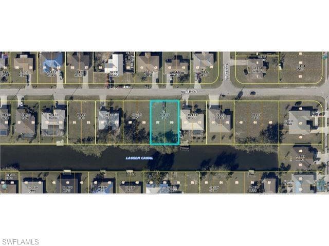 626 4th ST CAPE CORAL, FL 33990