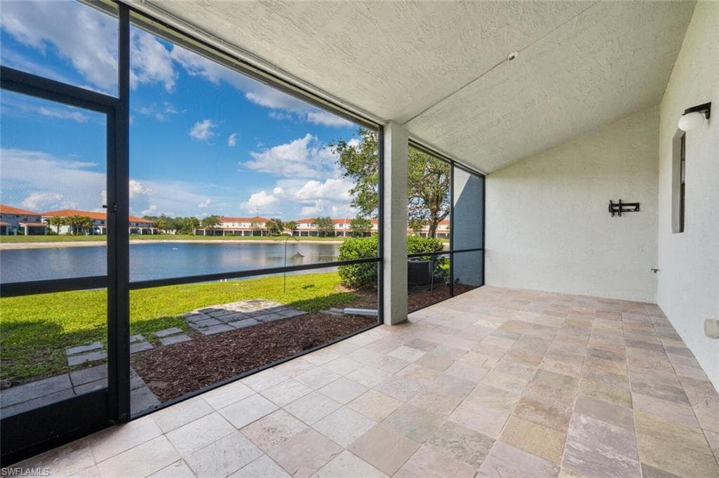 15195 Summit Place CIR 242 NAPLES, FL 34119