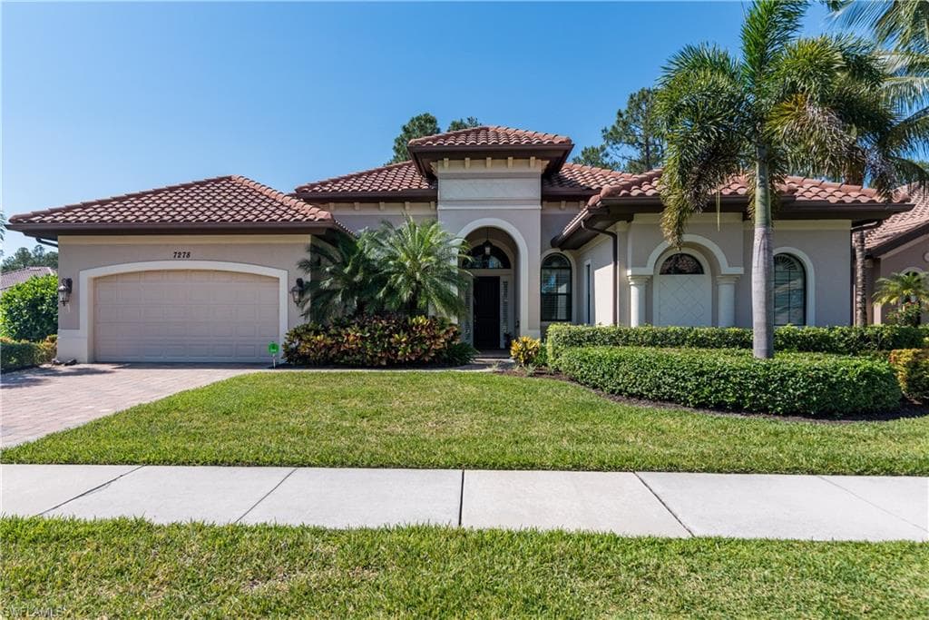 7278 Acorn WAY NAPLES, FL 34119